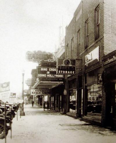 Family Theatre on Monroe - 1934 Pic From Ron Gross (newer photo)